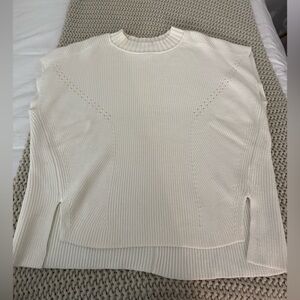 Cream Women's Short Sleeve Crew Neck Sweater